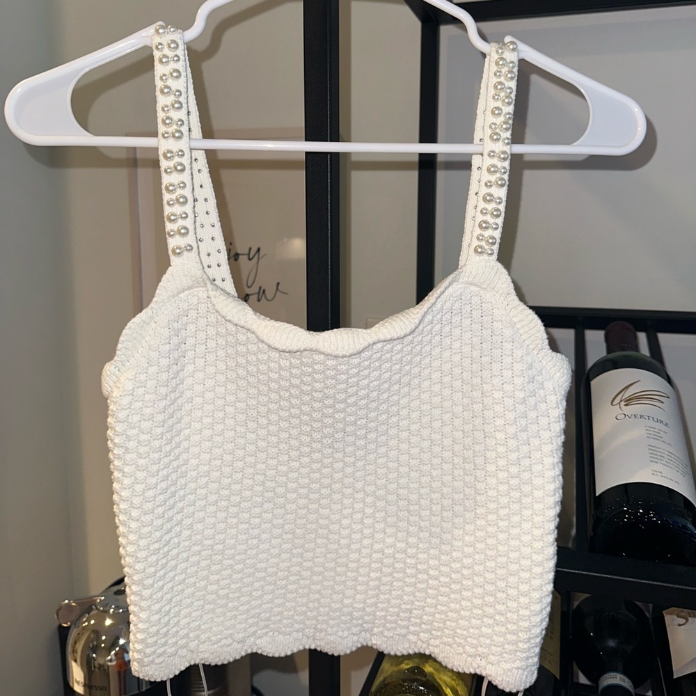 House of Harlow Pearl Crop Top